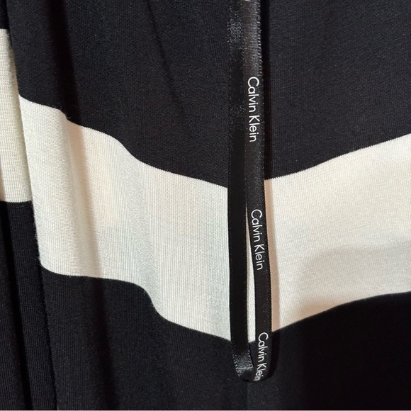 Calvin Klein Black & White Cover Up Maxi Dress Size L/XL - Picture 8 of 16